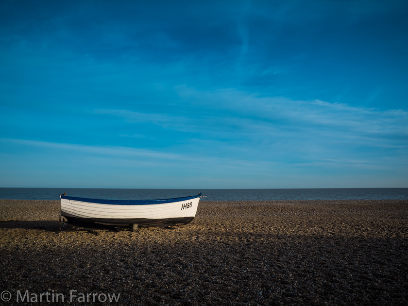 High-&-Dry 
 White boar on shore 
 Keywords: Aldeburgh, Suffolk,boat,white,ashore,beach,shore,sea